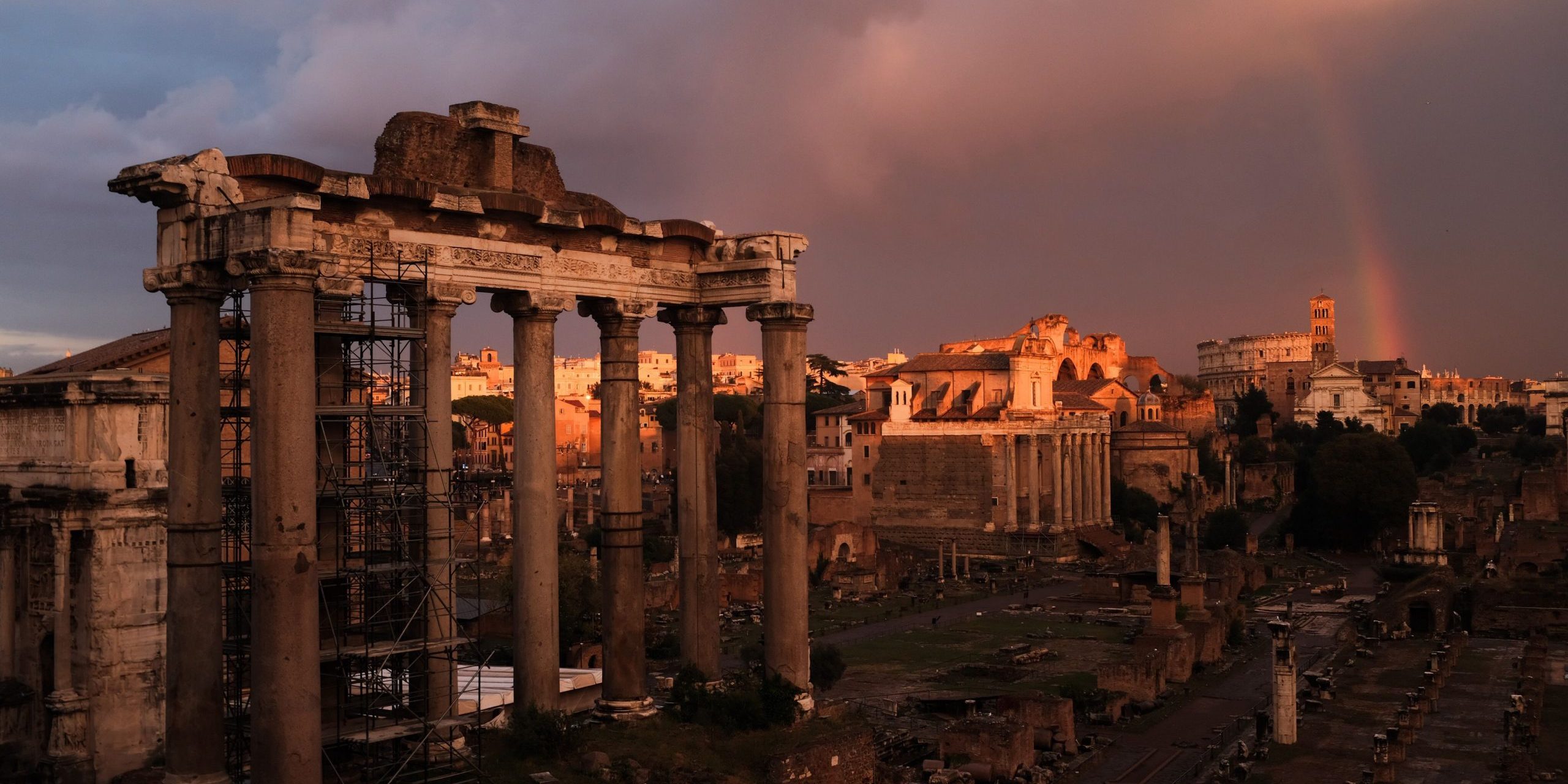 TOPSHOT-ITALY-ROME-ARCHEOLOGY-WEATHER
